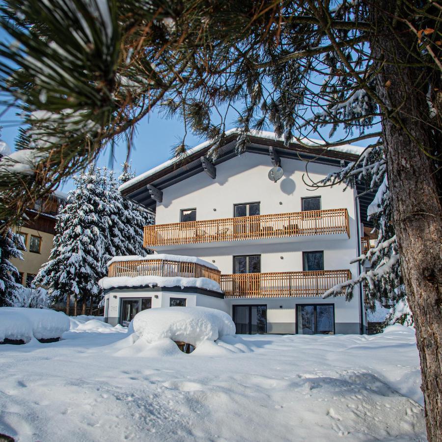 Rmg Roses Apartments Bad Kleinkirchheim Zewnętrze zdjęcie